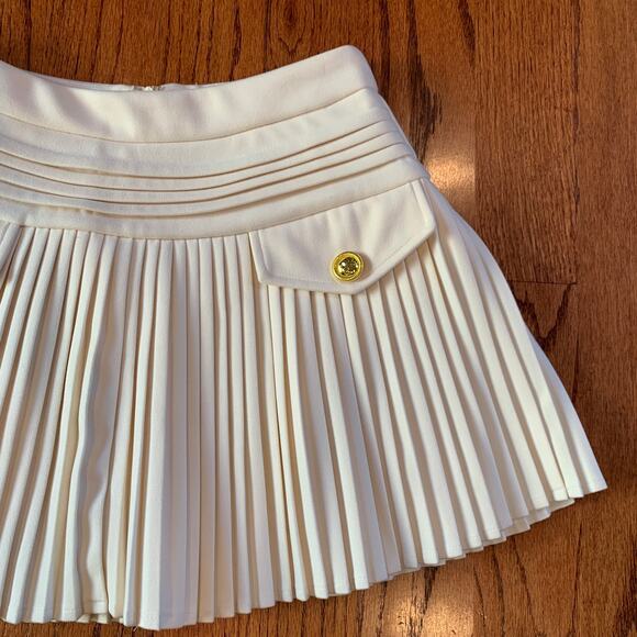 BNWT Commense Pleated Mini Skirt Gold Buttons | Ivory/Off White | Small - Picture 4 of 11